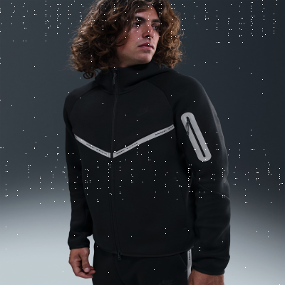 Recycled MaterialsNike TechMen's Full-Zip Fleece Windrunner Jacket with Reflective Design Accents