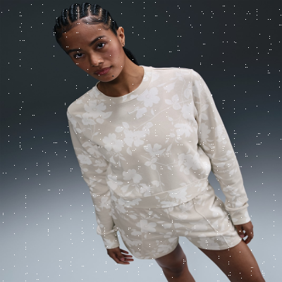 Recycled MaterialsNike Sportswear Chill TerryWomen's Crew-Neck French Terry Printed Sweatshirt