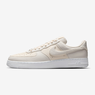 Recycled MaterialsNike Air Force 1 '07 Next NatureWomen's Shoes