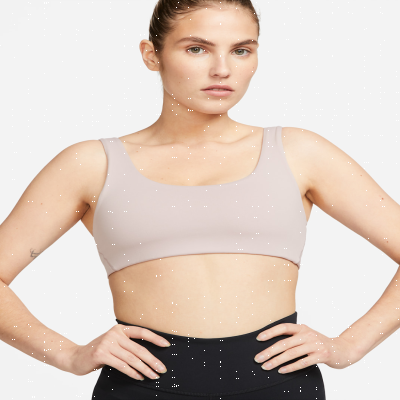Recycled MaterialsNike Alate All UWomen's Light-Support Lightly Lined U-Neck Sports Bra