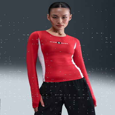 Recycled MaterialsNike Sportswear ShoxWomen's Long-Sleeve Top