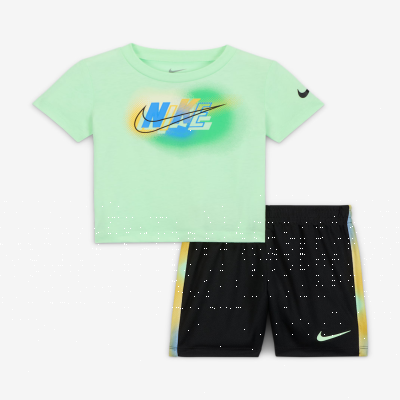Nike Hazy RaysBaby (12–24M) Shorts Set