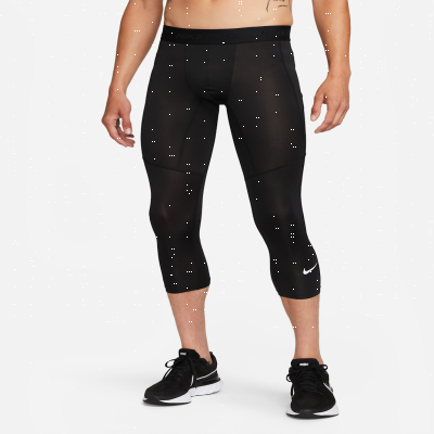 Recycled MaterialsNike ProMen's Dri-FIT 3/4-Length Fitness Tights