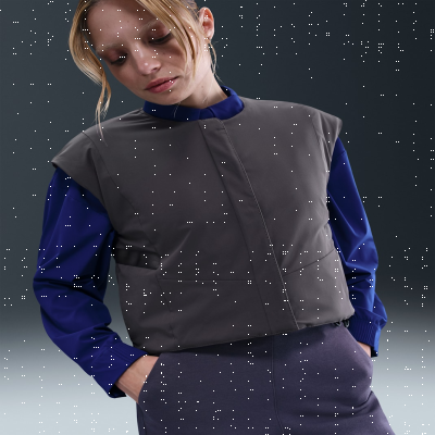 Recycled MaterialsNike 24.7 PerfectStretchWomen’s Therma-FIT Synthetic-Fill Gilet