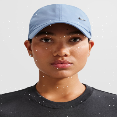 Recycled MaterialsNike Dri-FIT ClubUnstructured Metal Swoosh Cap