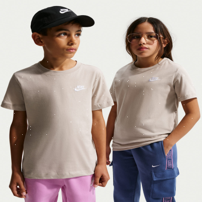 Nike SportswearOlder Kids' T-Shirt