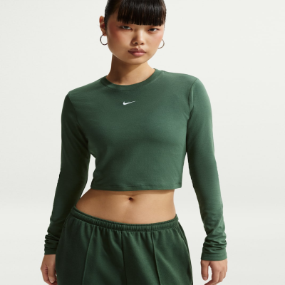 Nike Sportswear Chill KnitWomen's Slim Long-Sleeve Cropped Top