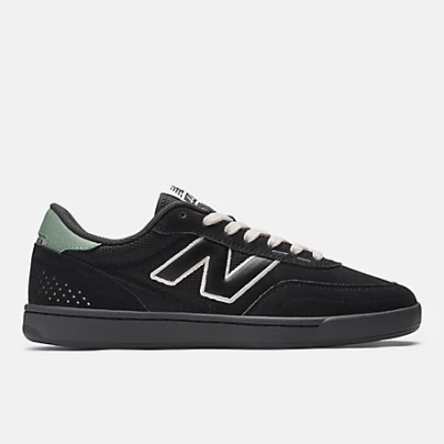 NB Numeric 440 V2 Shoes