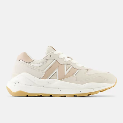 5740 Shoes