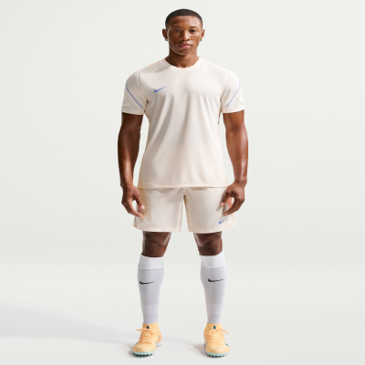 Nike Strike