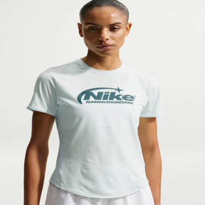 Nike Swift