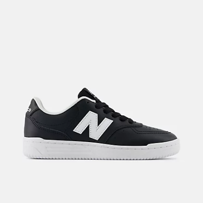 B80 Shoes