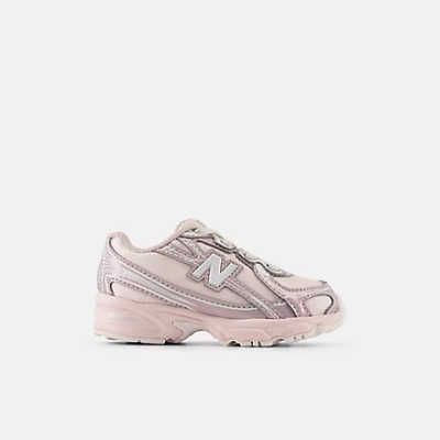 740 Bungee Lace Shoes