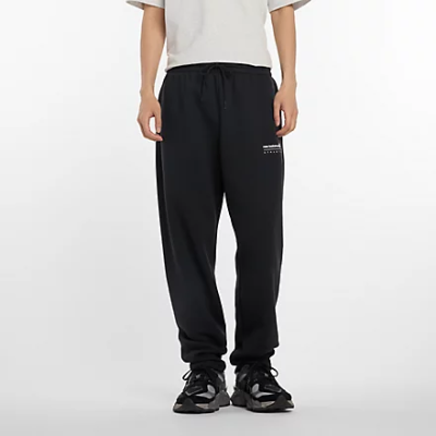 Linear Graphic Fleece Pant